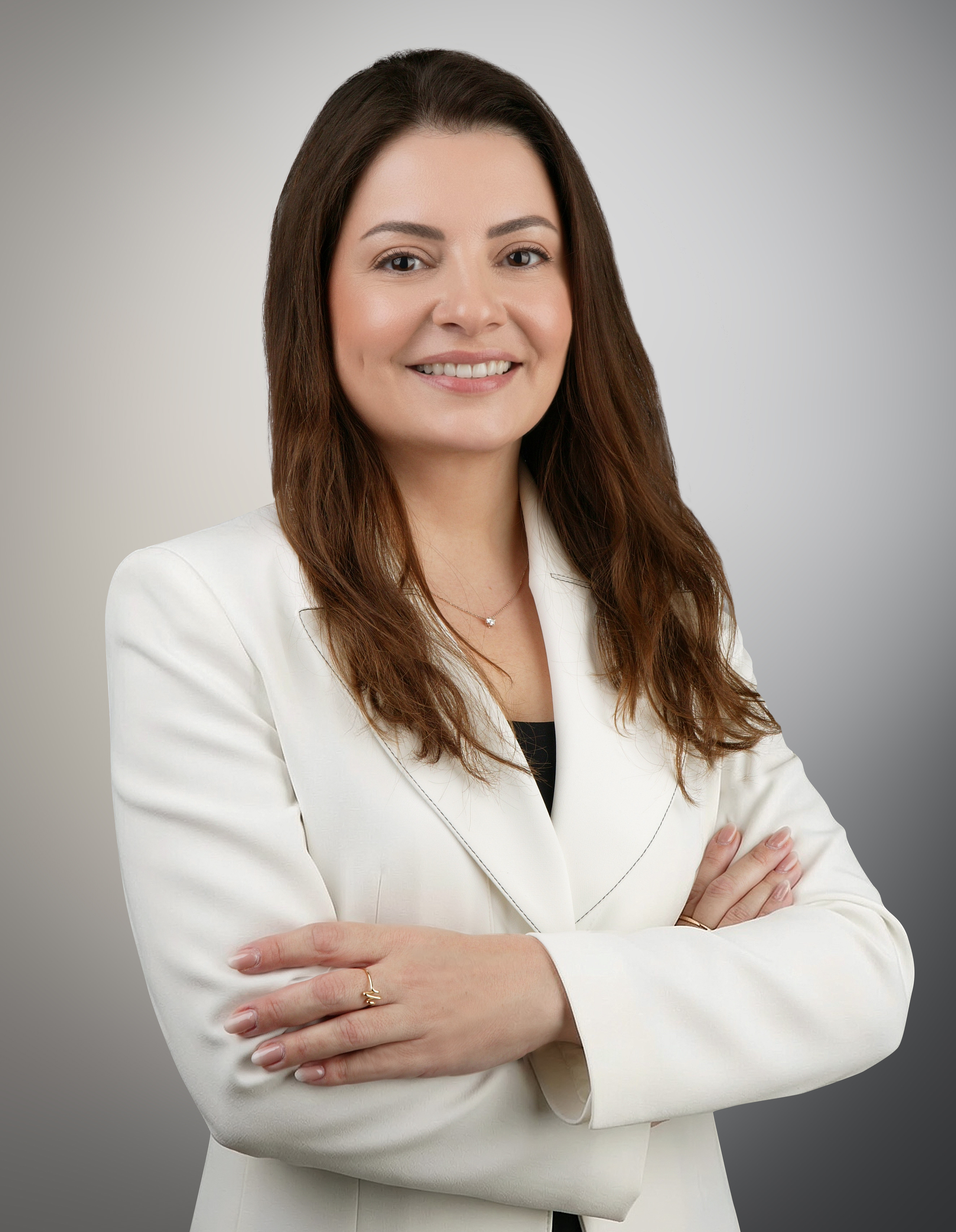 Ece Özçırak portre